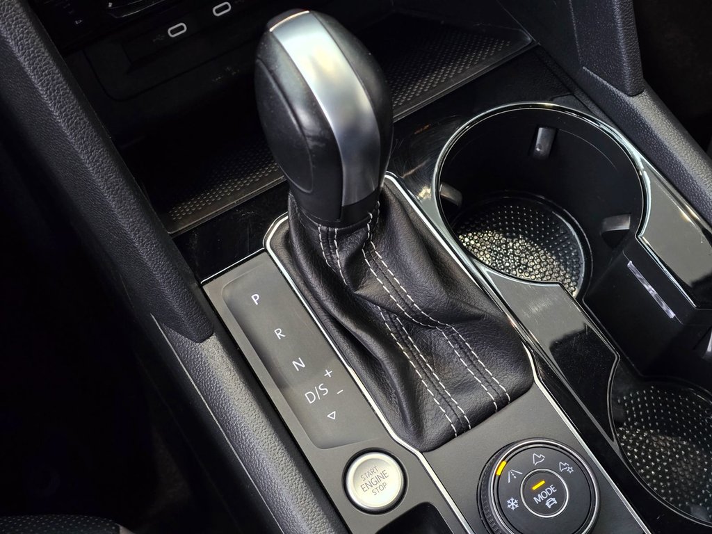 2023 Volkswagen Atlas Cross Sport Execline | NAV | CARPLAY | CUIR | CAM | PANO | +++ in Laval, Quebec - 18 - w1024h768px