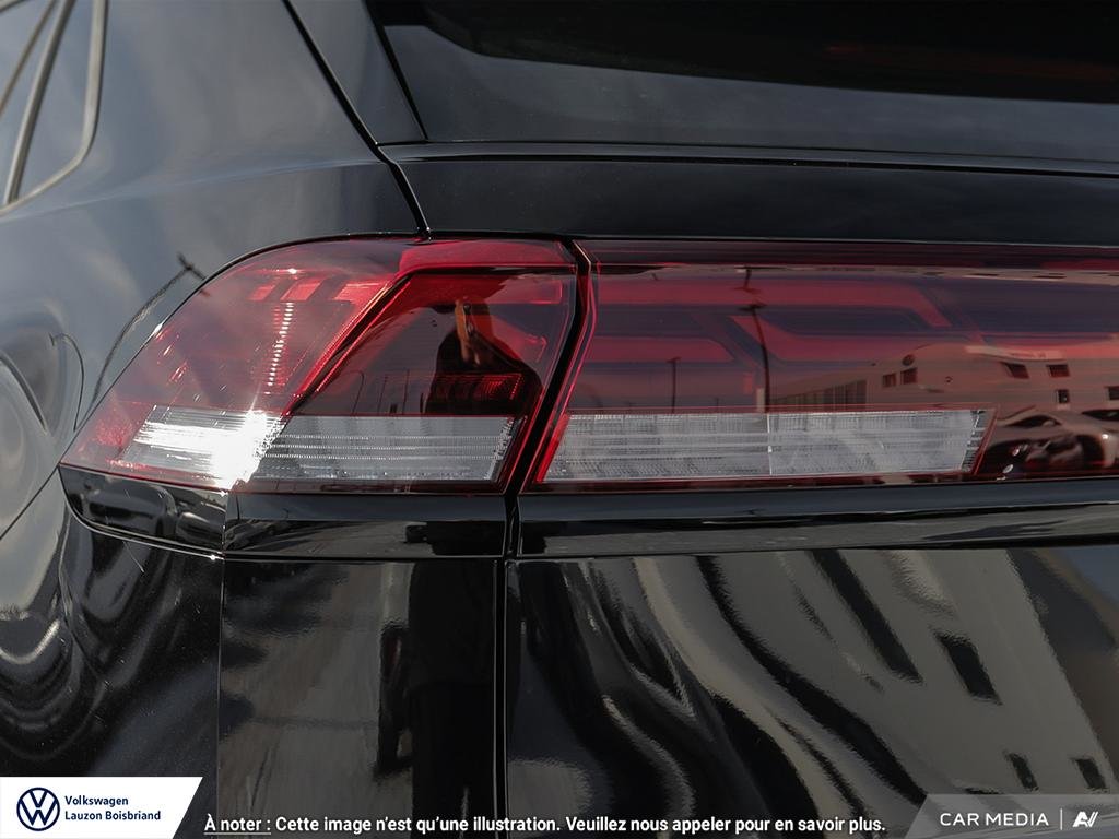 Volkswagen Atlas Cross Sport Comfortline R-Line Black Edition 2025 à Laval, Québec - 10 - w1024h768px