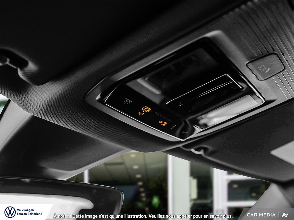 Volkswagen Atlas Cross Sport Comfortline R-Line Black Edition 2025 à Laval, Québec - 18 - w1024h768px