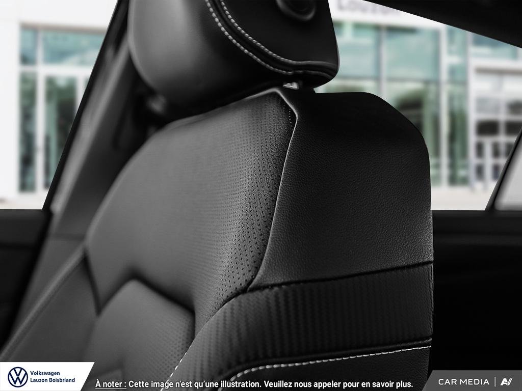 Volkswagen Atlas Cross Sport Comfortline R-Line Black Edition 2025 à Laval, Québec - 19 - w1024h768px