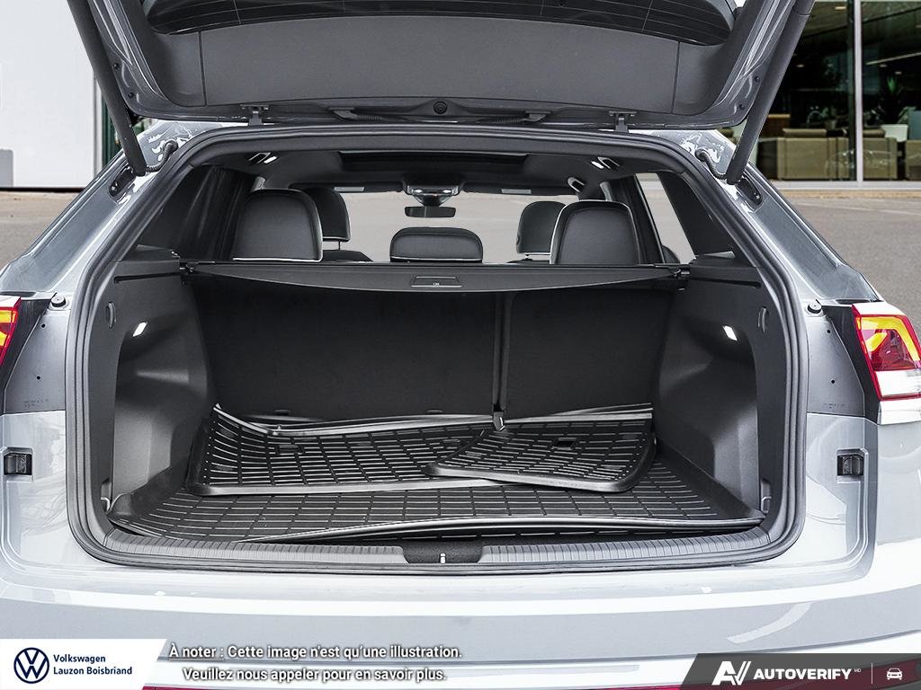 2026 Volkswagen Atlas Cross Sport Execline in Laval, Quebec - 7 - w1024h768px