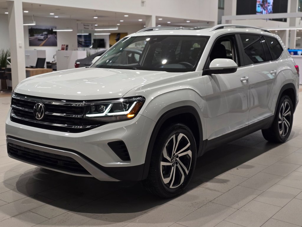 2022 Volkswagen Atlas Highline TOIT PANO | ENSEMBLE CAPITAINE | CARPLAY in Laval, Quebec - 4 - w1024h768px