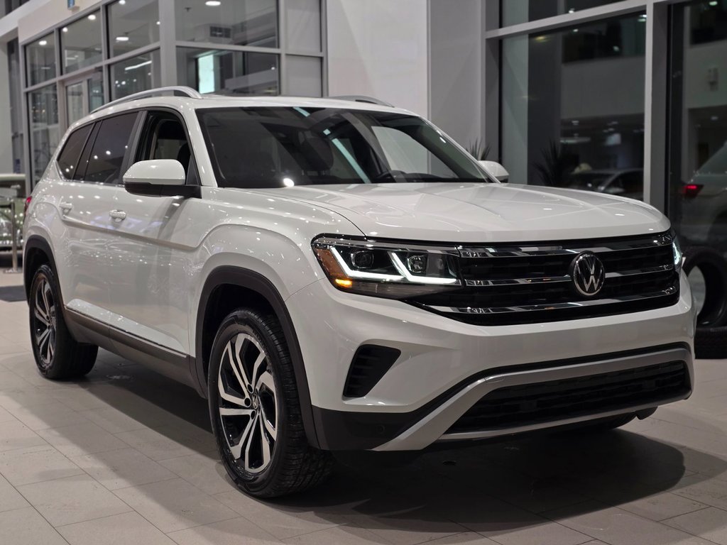 2022 Volkswagen Atlas Highline TOIT PANO | ENSEMBLE CAPITAINE | CARPLAY in Laval, Quebec - 1 - w1024h768px