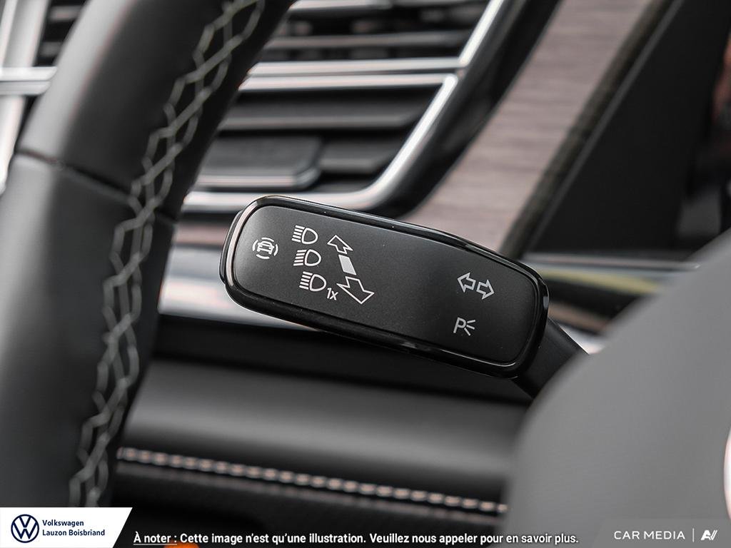 2025 Volkswagen Atlas Highline in Laval, Quebec - 25 - w1024h768px