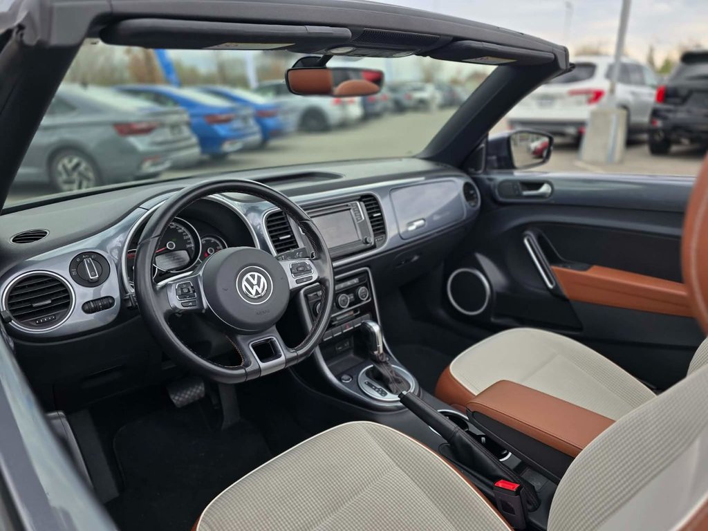 Volkswagen Beetle Convertible Classic BAS KM | CAMÉRA | BLUETOOTH +++ 2017 à Laval, Québec - 12 - w1024h768px