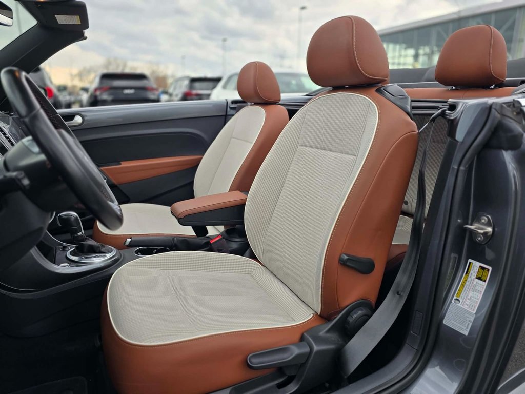 Volkswagen Beetle Convertible Classic BAS KM | CAMÉRA | BLUETOOTH +++ 2017 à Laval, Québec - 13 - w1024h768px