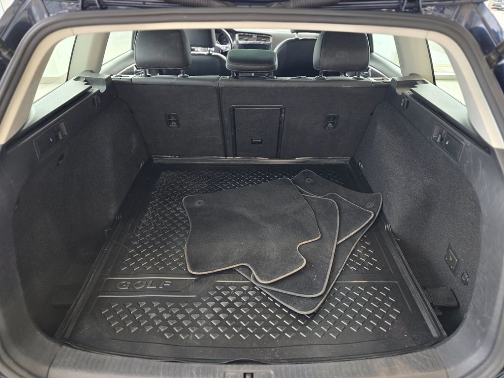 Volkswagen Golf Alltrack Execline | BAS KM | TOIT PANO | AWD | CAM | +++ 2018 à Laval, Québec - 9 - w1024h768px