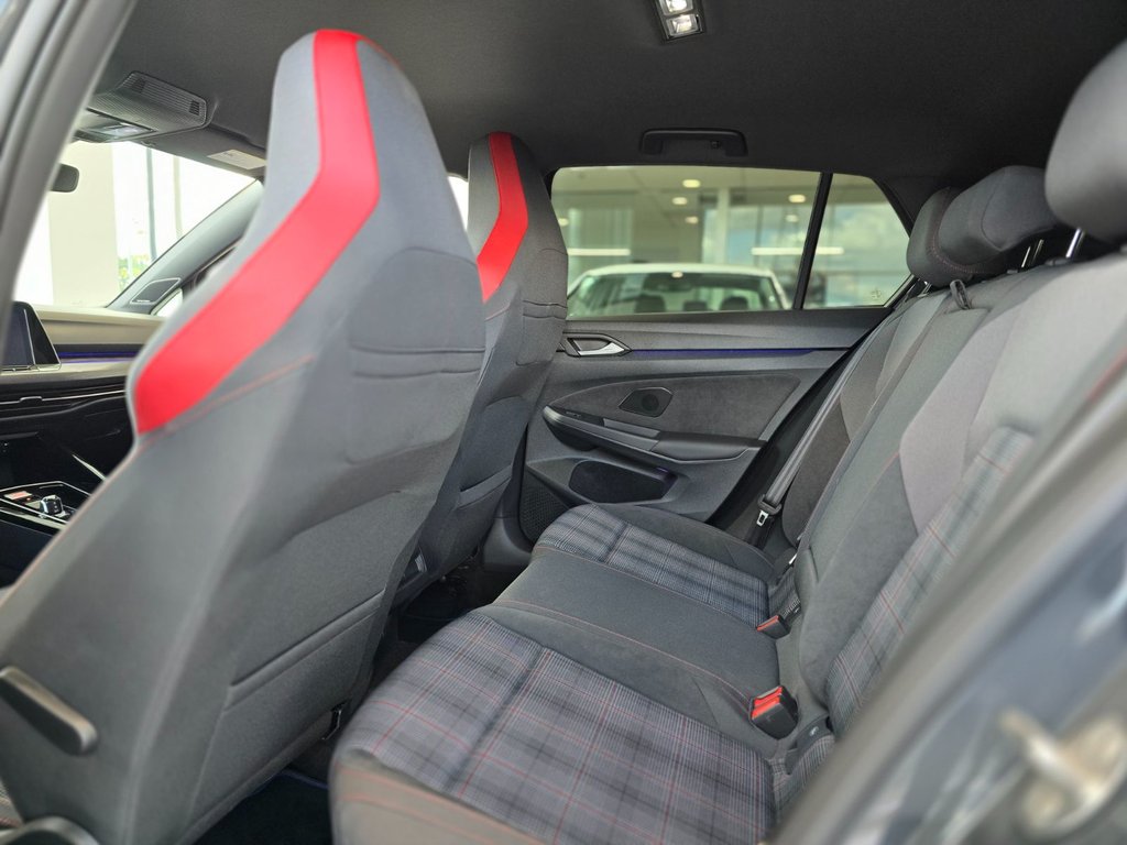 2023 Volkswagen Golf GTI 40th Anniversary DSG | 241HP | CARPLAY | +++ in Laval, Quebec - 10 - w1024h768px