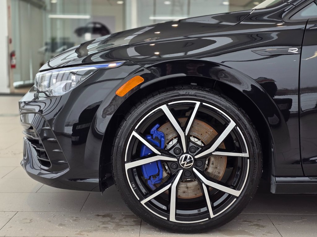 Volkswagen Golf R TOIT + CARBON PACK | NAV | CARPLAY | CAM | 315HP 2024 à Laval, Québec - 5 - w1024h768px