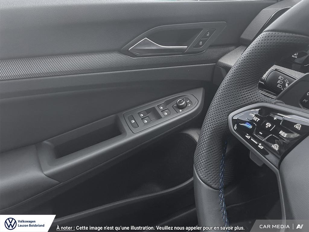 2025 Volkswagen Golf R R 4MOTION in Laval, Quebec - 15 - w1024h768px