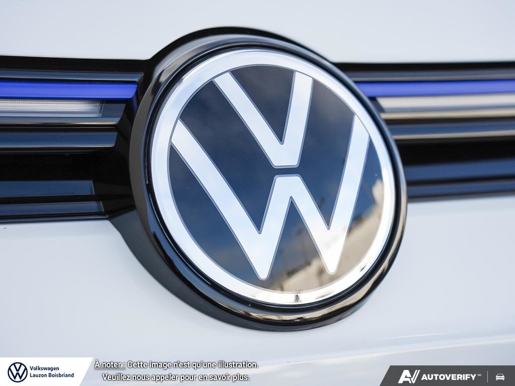 2026 Volkswagen Golf R R 4MOTION in Laval, Quebec - 9 - w1024h768px