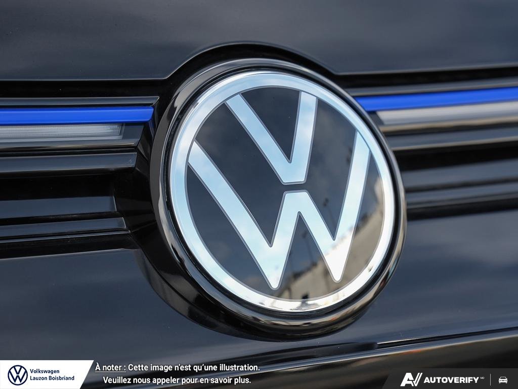 2026 Volkswagen Golf R R 4MOTION in Laval, Quebec - 9 - w1024h768px