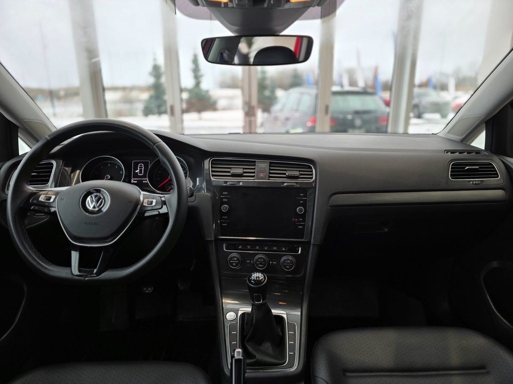 Volkswagen Golf Highline TOIT | CUIR | NAV | CARPLAY | BAS KM!! 2021 à Laval, Québec - 11 - w1024h768px