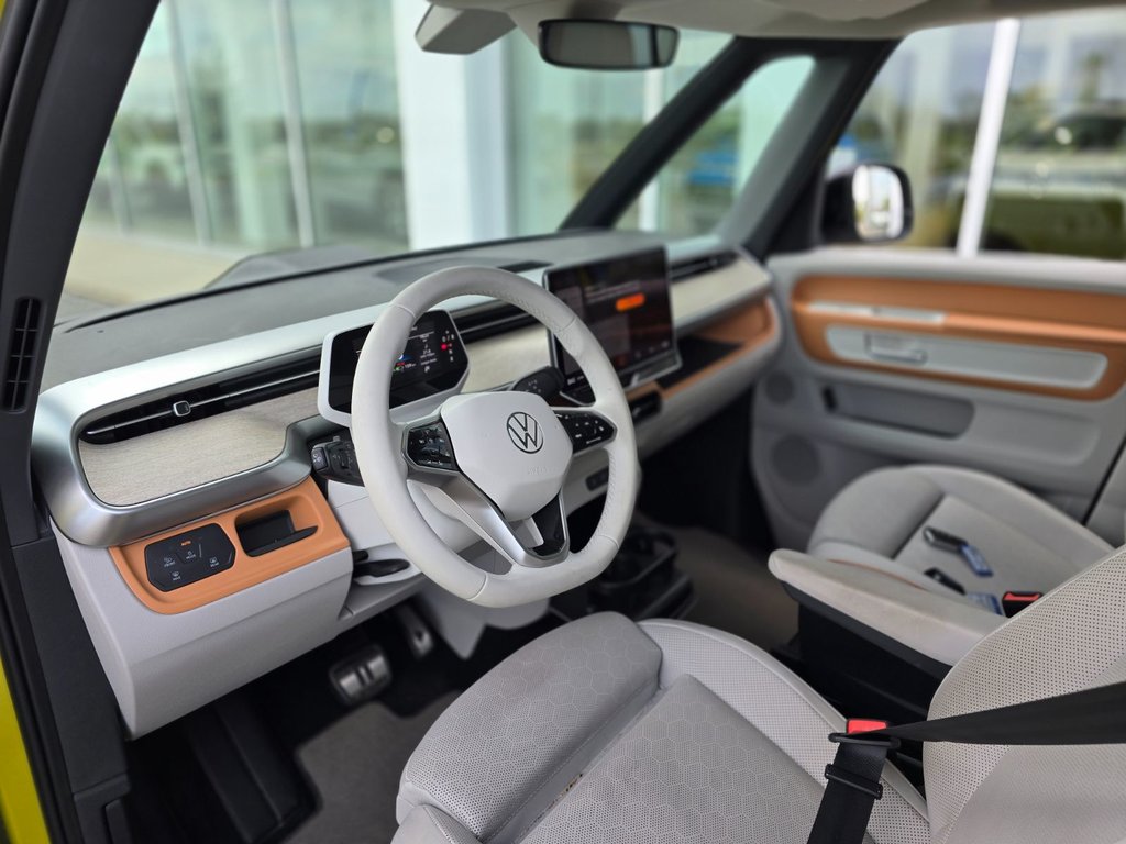 Volkswagen ID. Buzz 1st Edition 4MOTION 2025 à Laval, Québec - 7 - w1024h768px
