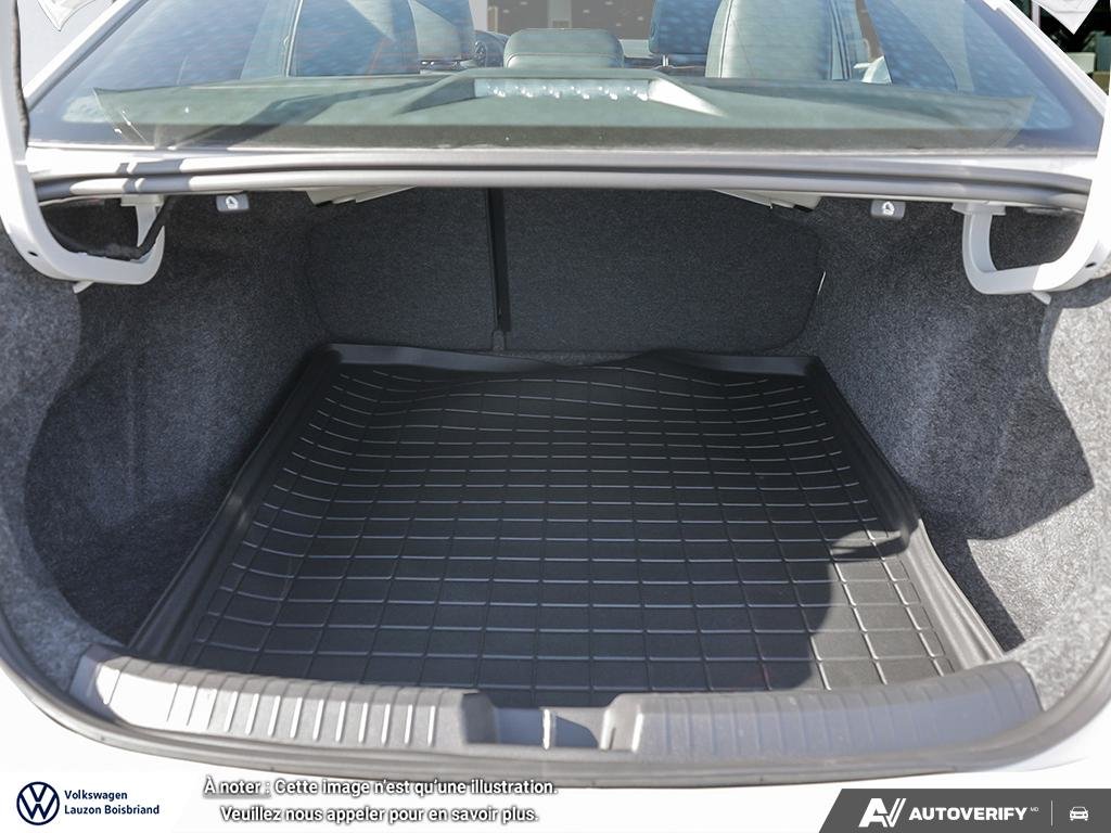 Volkswagen Jetta GLI GLI 2026 à Laval, Québec - 7 - w1024h768px