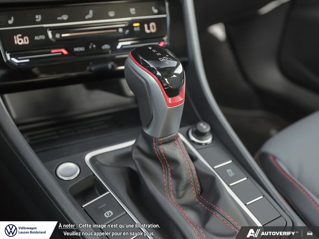 Volkswagen Jetta GLI GLI 2026 à Laval, Québec - 17 - w1024h768px