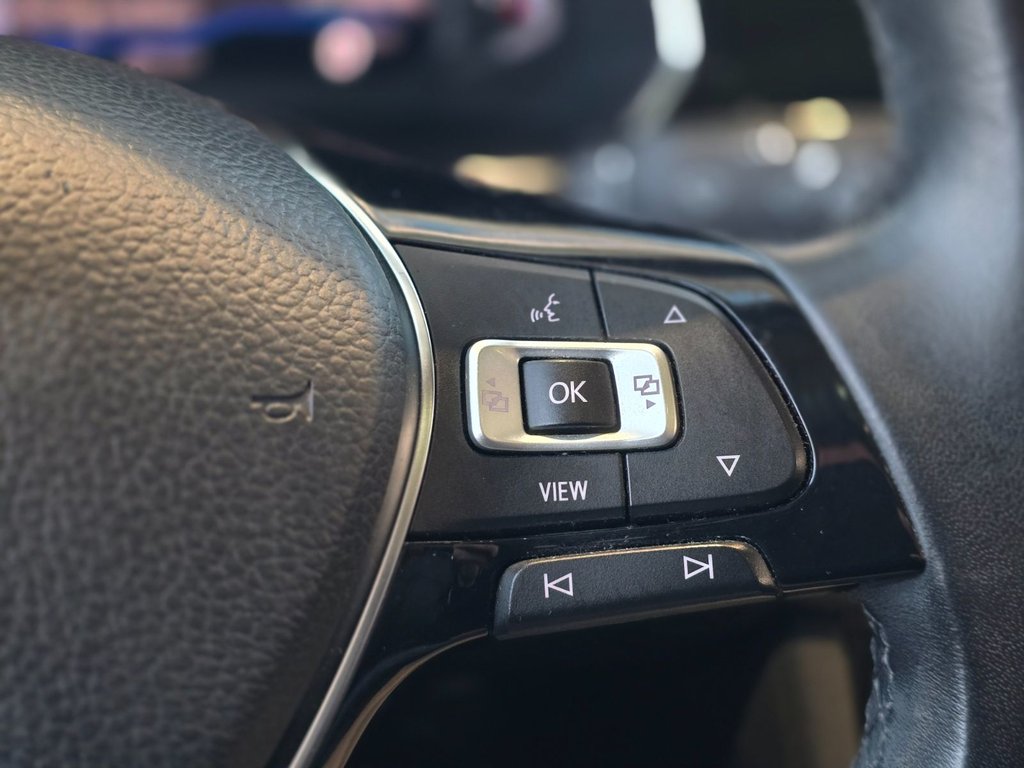 2019 Volkswagen Jetta Execline | BAS KM | TOIT | CUIR | DÉMARREUR | +++ in Laval, Quebec - 16 - w1024h768px