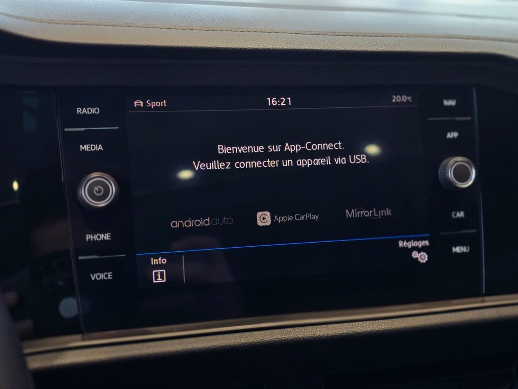 2019 Volkswagen Jetta Execline | BAS KM | TOIT | CUIR | DÉMARREUR | +++ in Laval, Quebec - 19 - w1024h768px