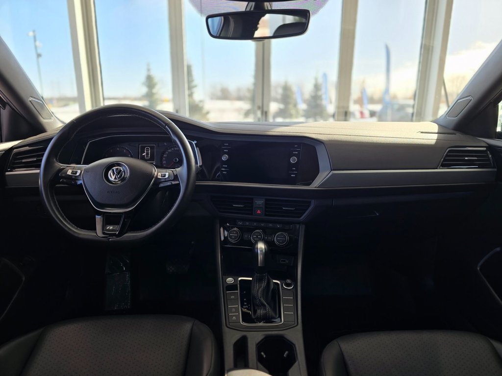 Volkswagen Jetta Highline R-LINE | TOIT | CUIR | NAV | CARPLAY | ++ 2020 à Laval, Québec - 12 - w1024h768px