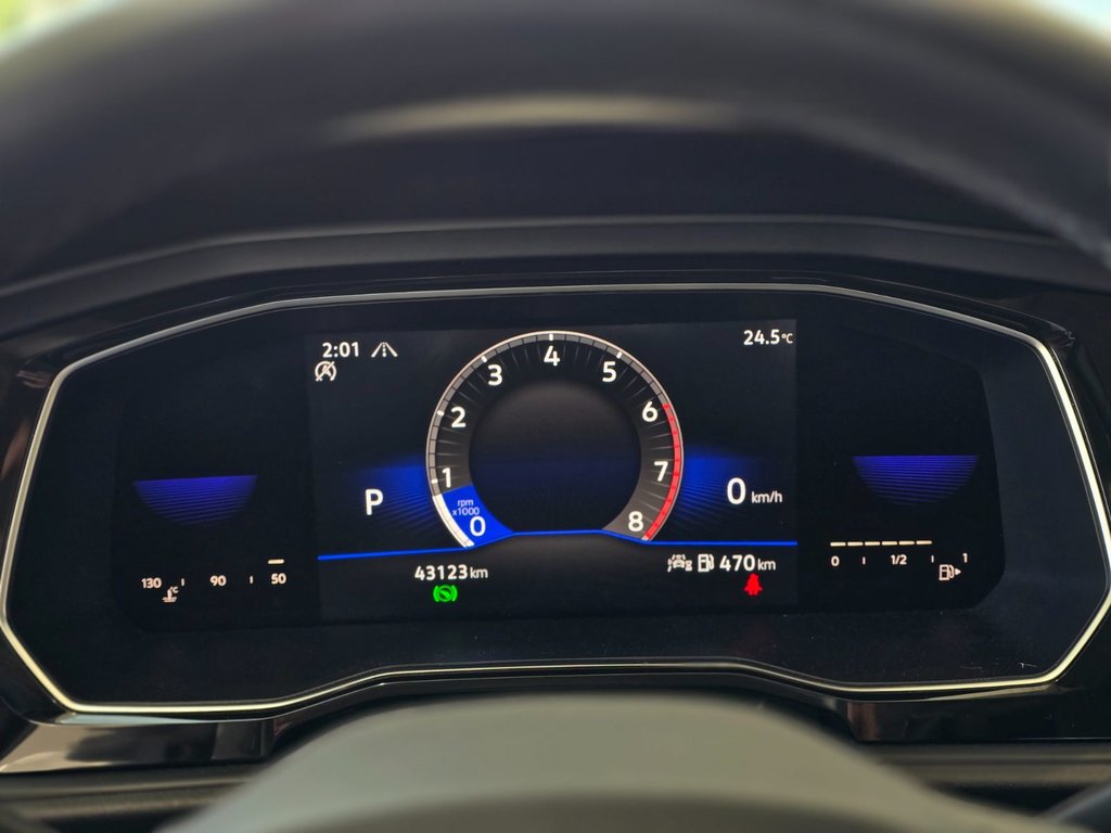 Volkswagen Jetta Trendline AUTOMATIQUE | CARPLAY | CAMÉRA | BAS KM! 2022 à Laval, Québec - 12 - w1024h768px