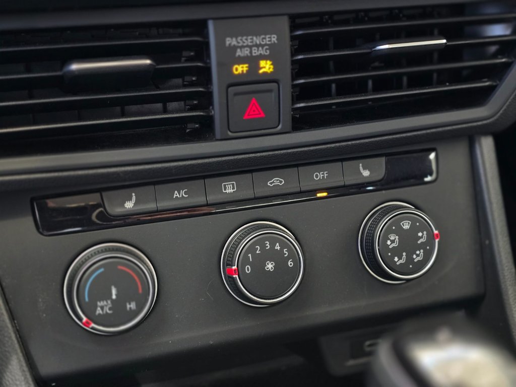 Volkswagen Jetta Trendline AUTOMATIQUE | CARPLAY | CAMÉRA | BAS KM! 2022 à Laval, Québec - 16 - w1024h768px