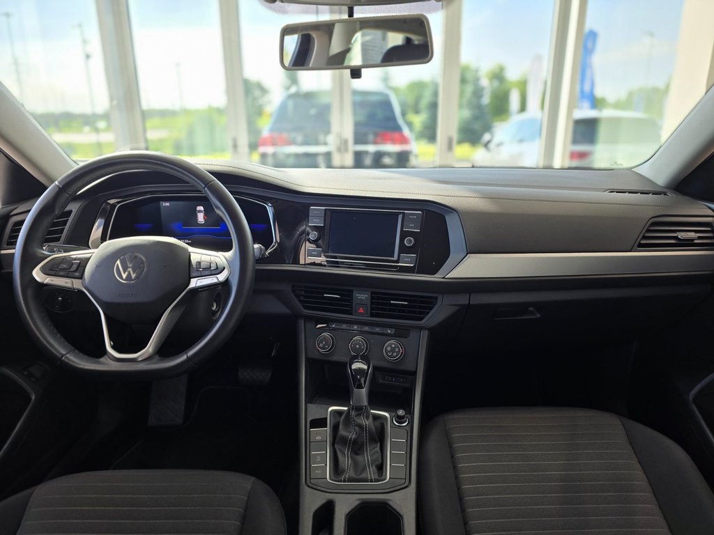 Volkswagen Jetta Trendline AUTOMATIQUE | CARPLAY | CAMÉRA | BAS KM! 2022 à Laval, Québec - 11 - w1024h768px