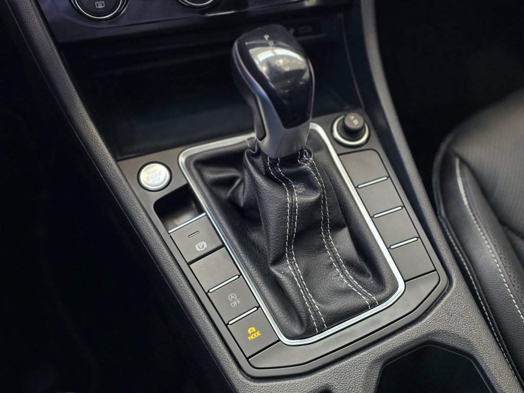 2022 Volkswagen Jetta Highline TOIT | CUIR | CAMÉRA | CARPLAY | BAS KM!! in Laval, Quebec - 16 - w1024h768px