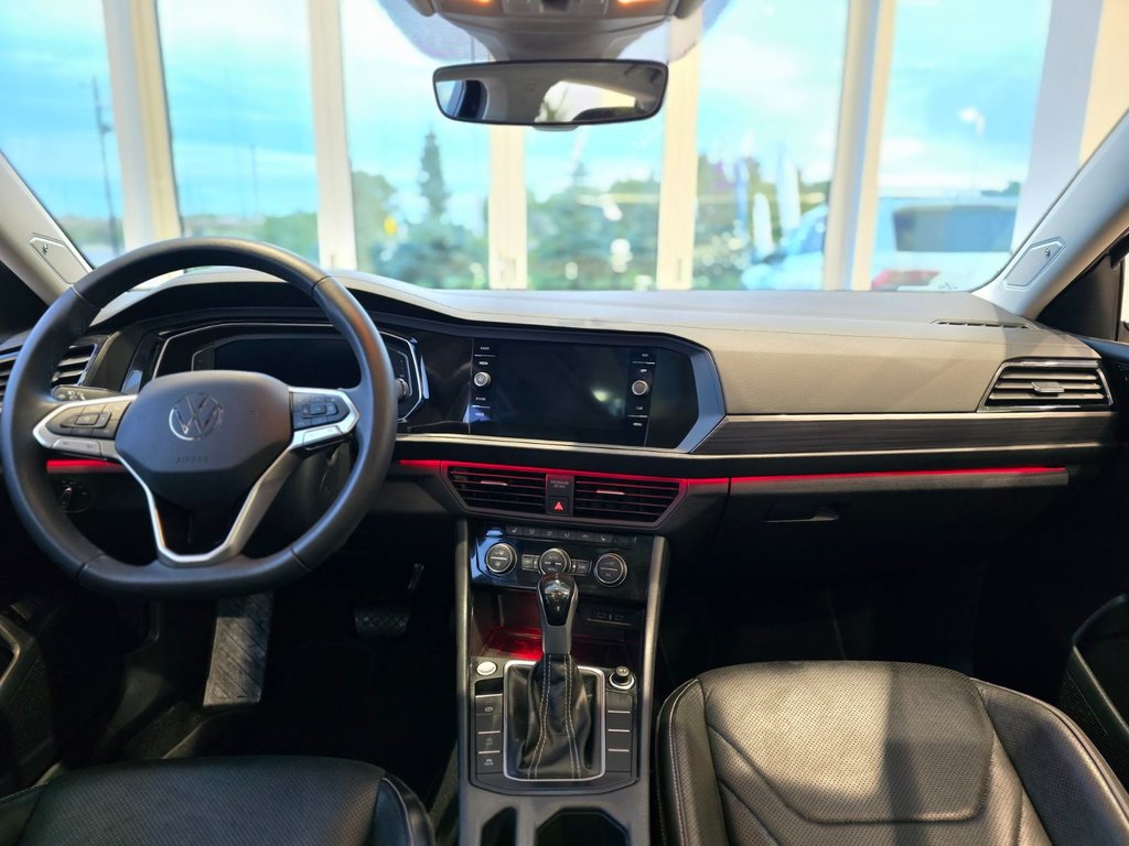 2022 Volkswagen Jetta Highline TOIT | CUIR | CAMÉRA | CARPLAY | BAS KM!! in Laval, Quebec - 12 - w1024h768px