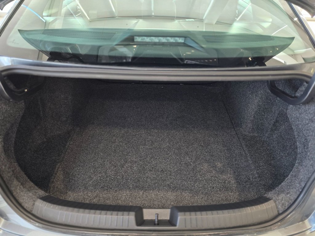 Volkswagen Jetta Trendline AUTOMATIQUE | CARPLAY | CAM | BAS KM | 2022 à Laval, Québec - 9 - w1024h768px