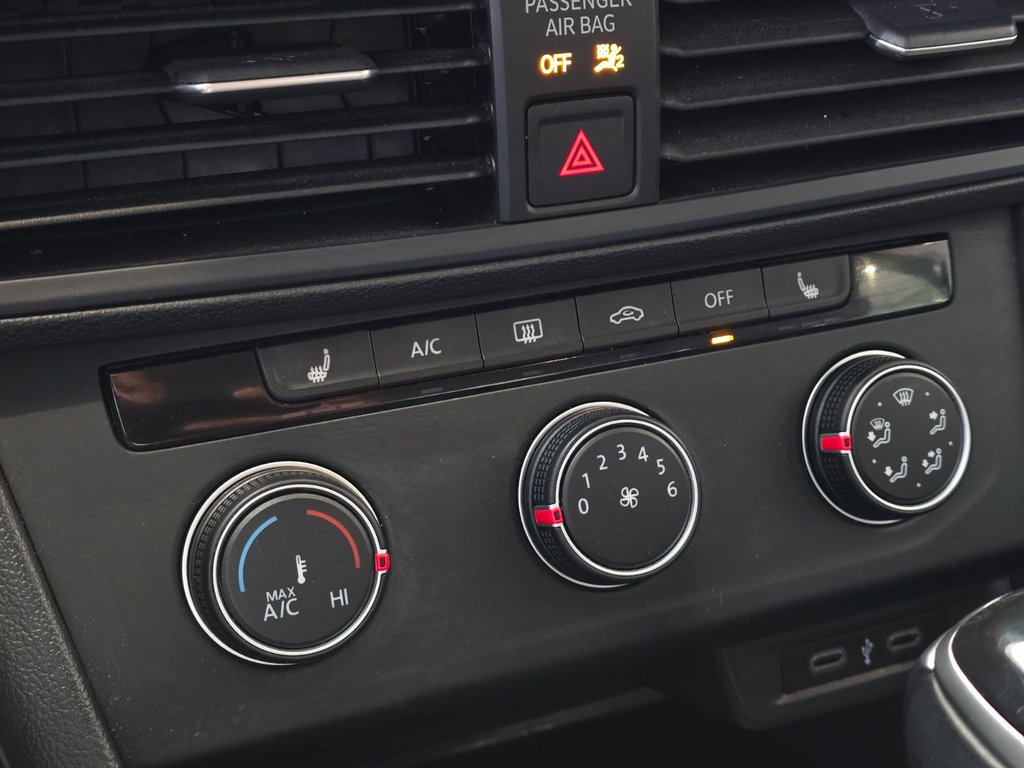 Volkswagen Jetta Trendline AUTOMATIQUE | CARPLAY | CAM | BAS KM | 2022 à Laval, Québec - 16 - w1024h768px