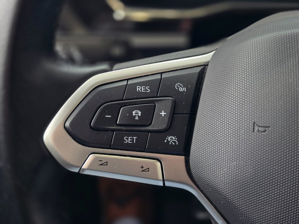 2023 Volkswagen Jetta Highline TOIT | CARPLAY | CAMÉRA | CUIR | BAS KM in Laval, Quebec - 15 - w1024h768px