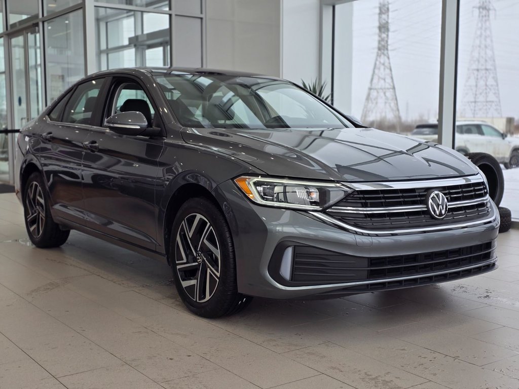 2024 Volkswagen Jetta Highline TOIT | CUIR | CARPLAY | NAV | BAS KM!! in Laval, Quebec - 1 - w1024h768px