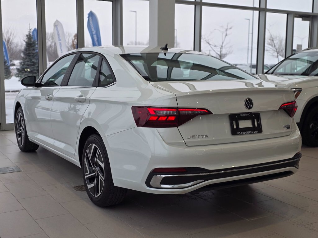 Volkswagen Jetta Highline TOIT | CUIR | NAV | DÉMARREUR | BAS KM 2024 à Laval, Québec - 6 - w1024h768px