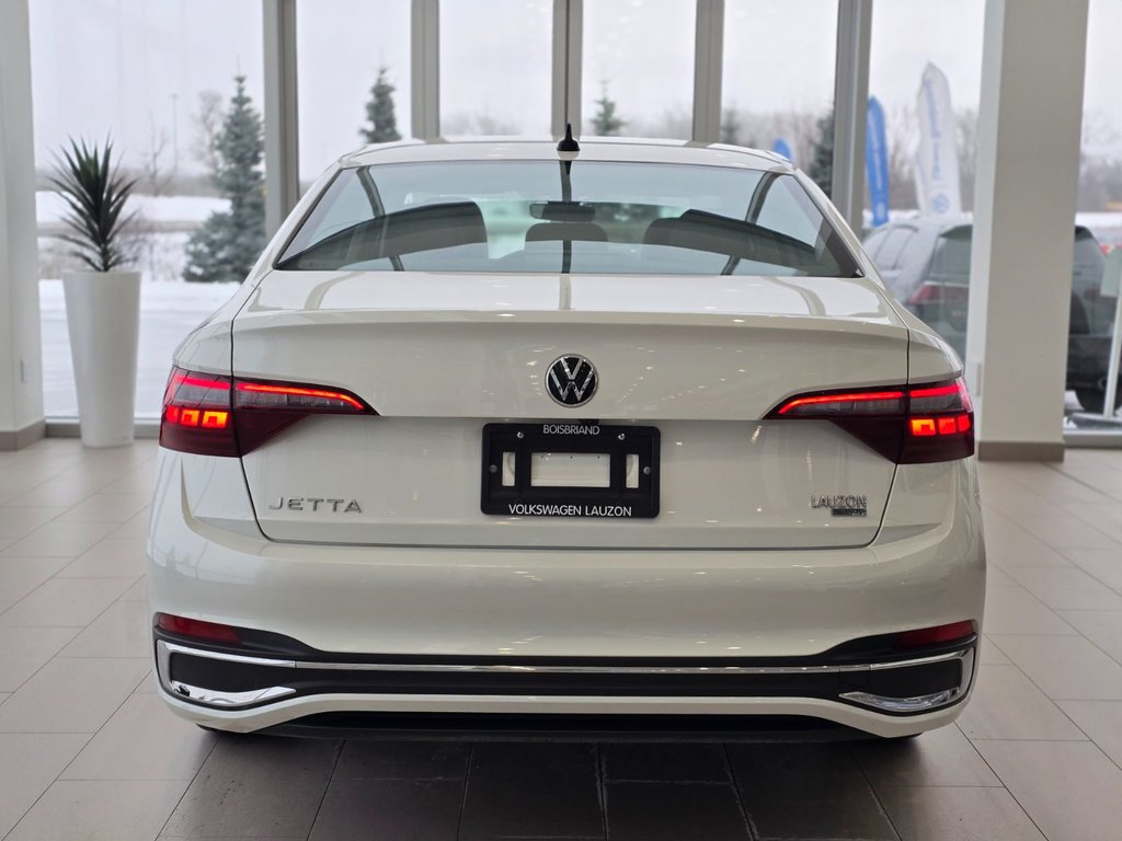 Volkswagen Jetta Highline TOIT | CUIR | NAV | DÉMARREUR | BAS KM 2024 à Laval, Québec - 7 - w1024h768px