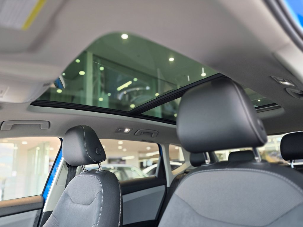 Volkswagen Taos Comfortline | TOIT PANO | CAMÉRA | CARPLAY I +++ 2022 à Laval, Québec - 19 - w1024h768px