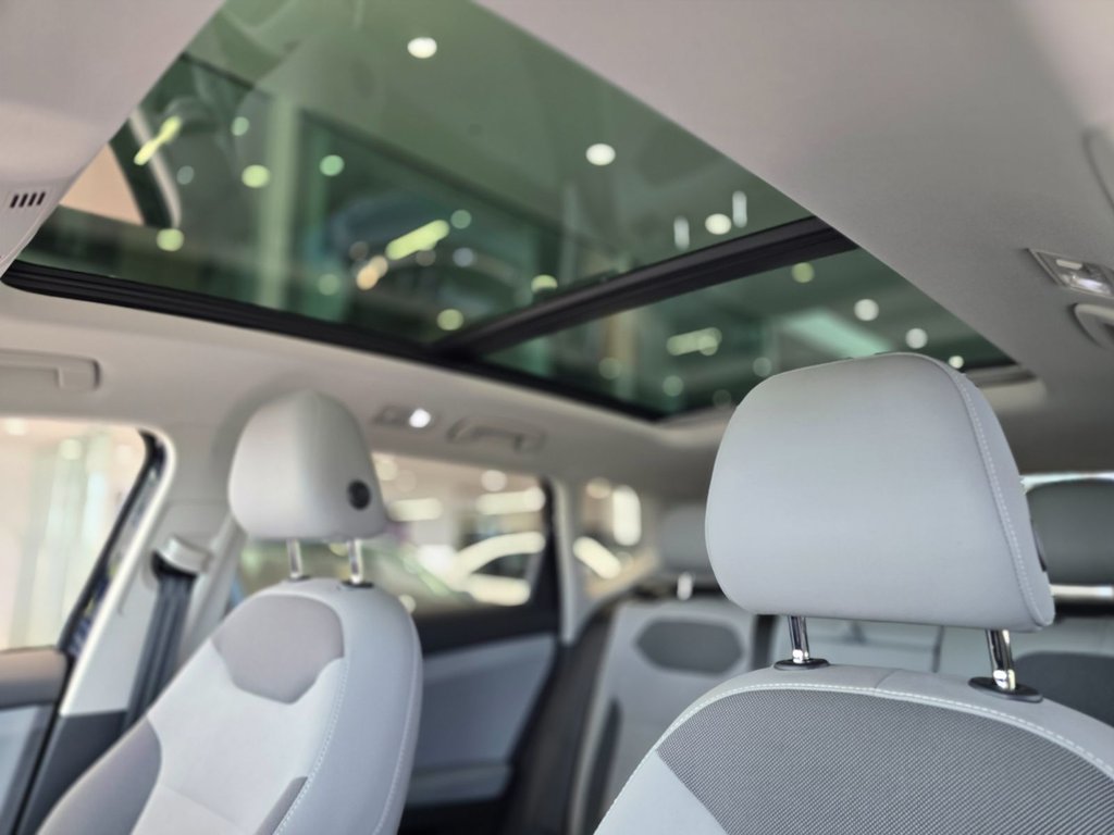 Volkswagen Taos Comfortline | TOIT PANO | CAMÉRA | CARPLAY I +++ 2022 à Laval, Québec - 19 - w1024h768px