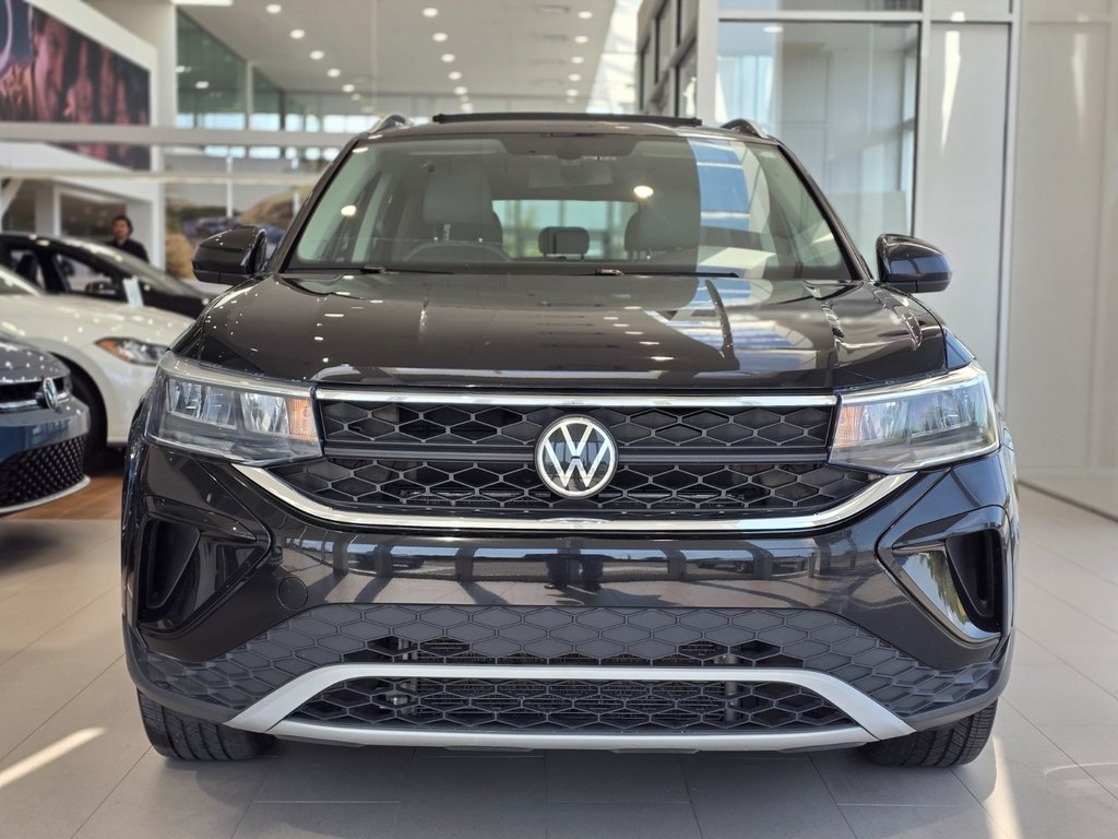 Volkswagen Taos Comfortline | TOIT PANO | CAMÉRA | CARPLAY I +++ 2022 à Laval, Québec - 3 - w1024h768px