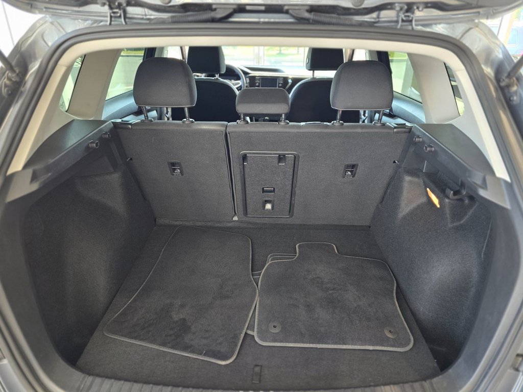 Volkswagen Taos Trendline 4MOTION | CARPLAY | CAMÉRA | BLUETOOTH 2022 à Laval, Québec - 9 - w1024h768px