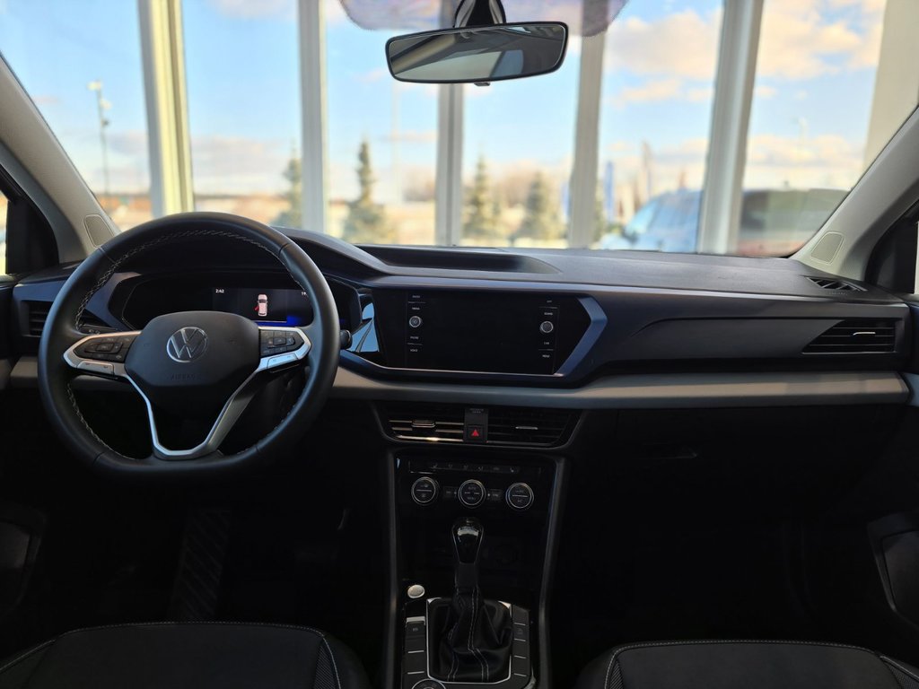 Volkswagen Taos Comfortline 4MOTION | CARPLAY | CAMÉRA | +++ 2023 à Laval, Québec - 11 - w1024h768px