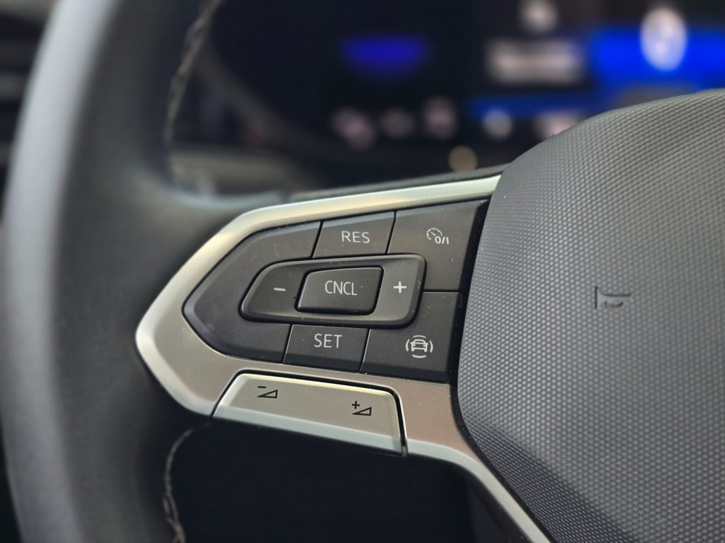 Volkswagen Taos Trendline 4motion | CARPLAY | CAMÉRA | BLUETOOTH 2023 à Laval, Québec - 13 - w1024h768px
