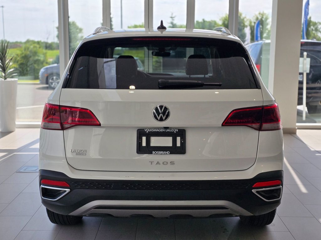 Volkswagen Taos Comfortline CUIR | CARPLAY | CAMÉRA | 1,5TSI +++ 2023 à Laval, Québec - 7 - w1024h768px