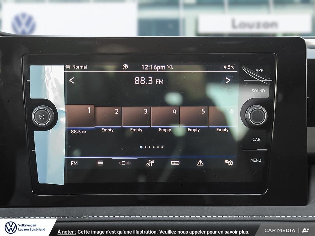 2025 Volkswagen Taos Comfortline Black Edition in Laval, Quebec - 16 - w1024h768px
