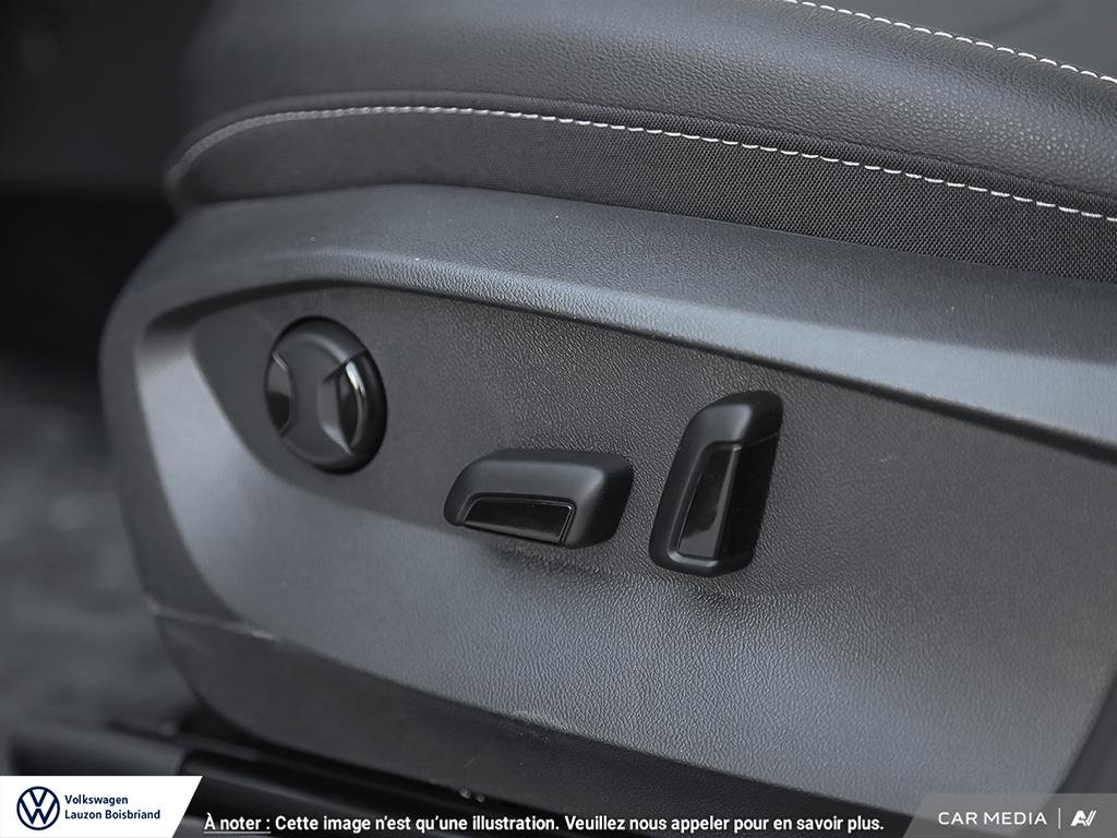 2025 Volkswagen Taos Comfortline Black Edition in Laval, Quebec - 24 - w1024h768px