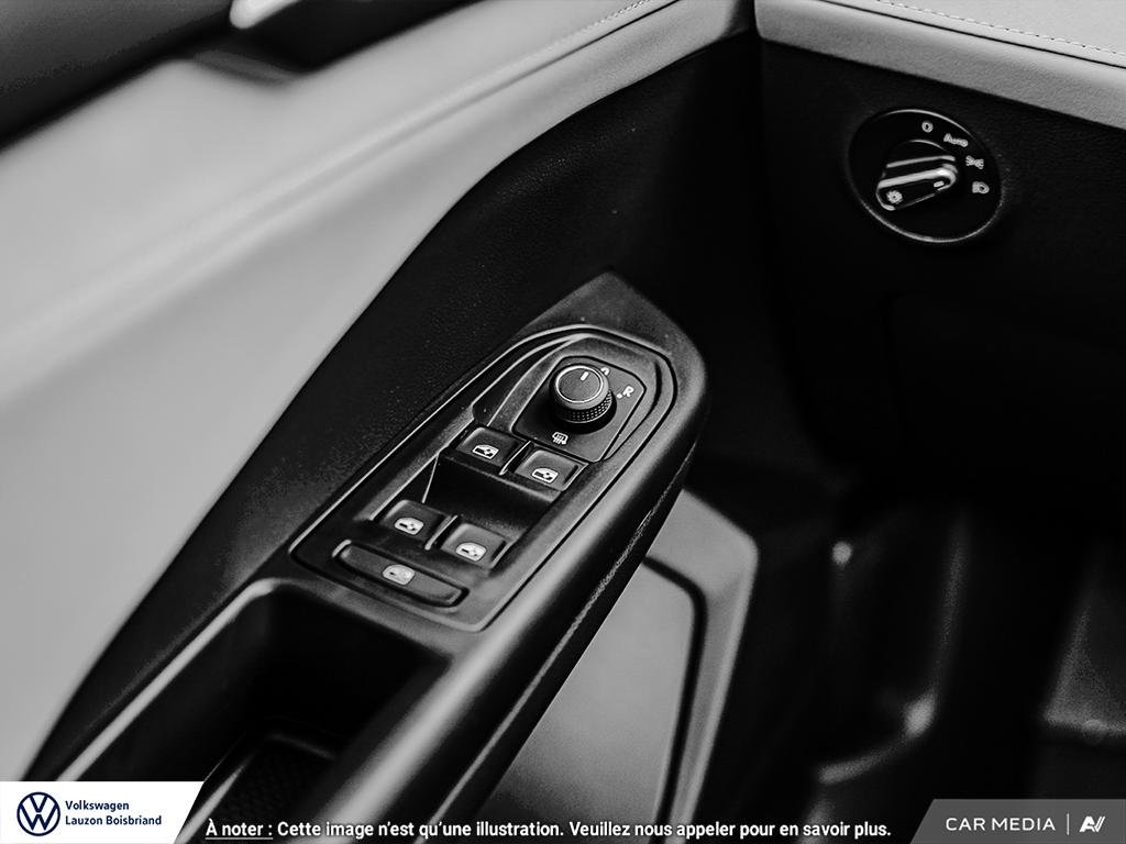 2025 Volkswagen Taos Comfortline 4MOTION in Laval, Quebec - 14 - w1024h768px