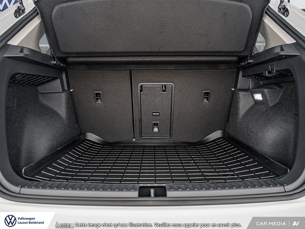 Volkswagen Taos Comfortline Black Edition 2025 à Laval, Québec - 6 - w1024h768px