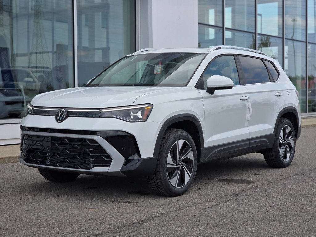 Volkswagen Taos Highline 4MOTION 2025 à Laval, Québec - 3 - w1024h768px