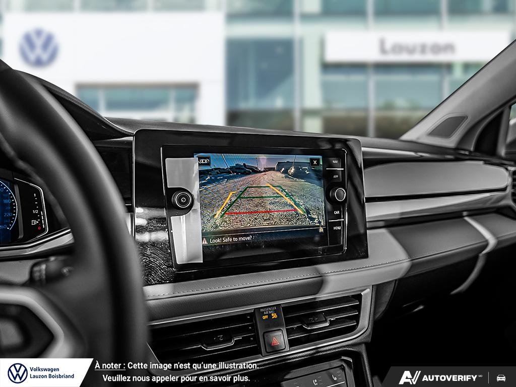 Volkswagen Taos Highline 2025 à Laval, Québec - 15 - w1024h768px