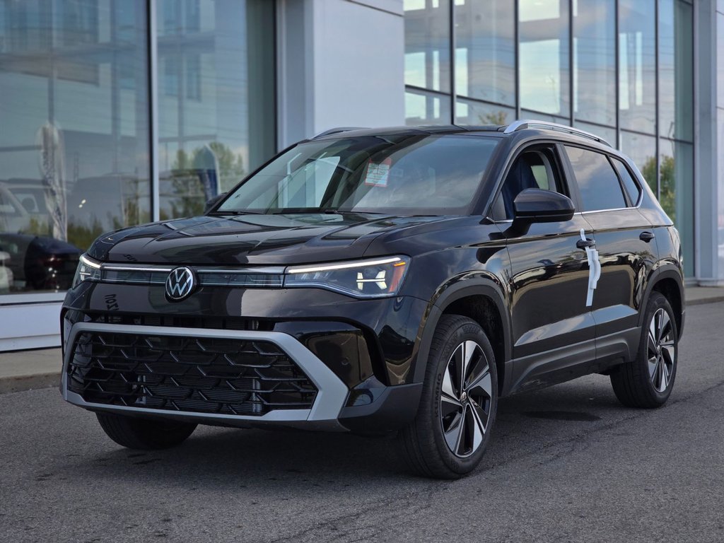 2026 Volkswagen Taos Highline 4MOTION in Laval, Quebec - 3 - w1024h768px