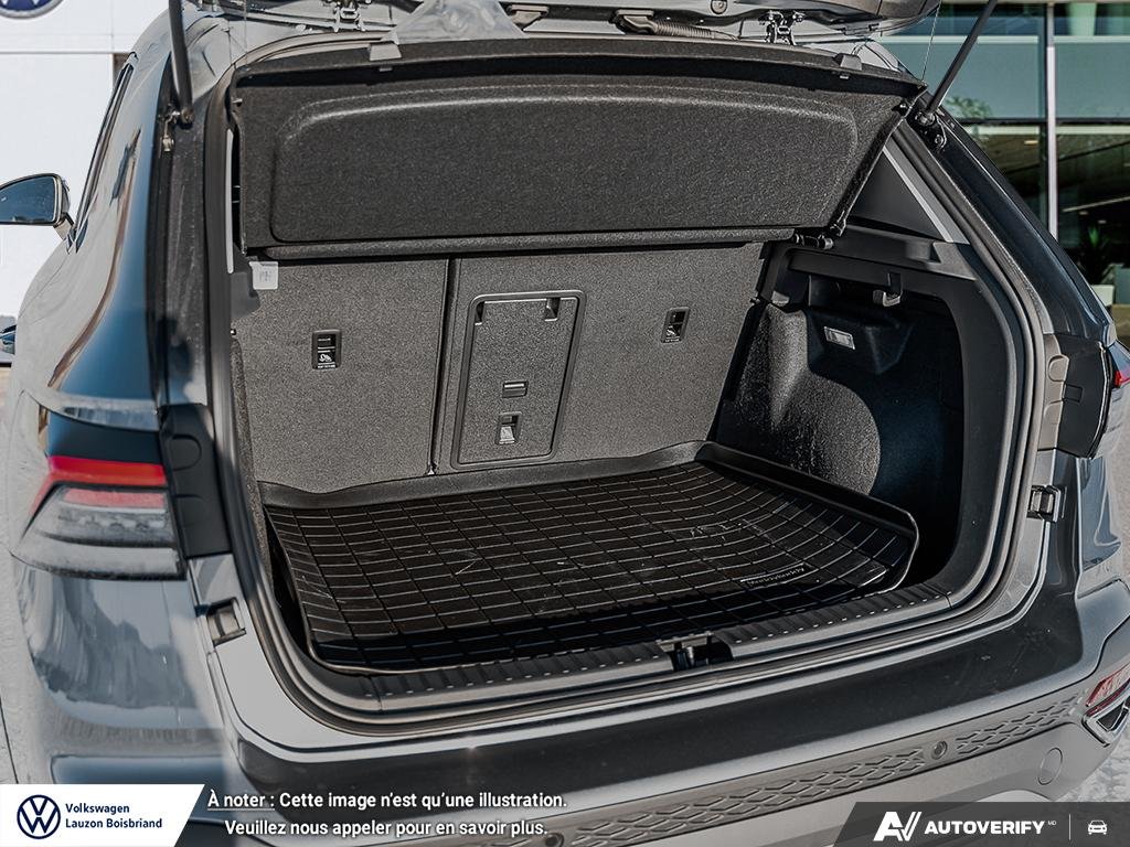 2026 Volkswagen TAOS Highline 4MOTION in Laval, Quebec - 6 - w1024h768px
