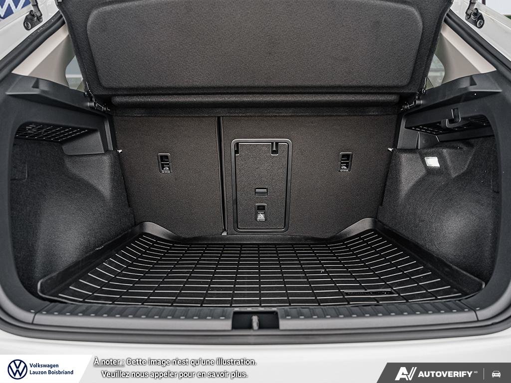 Volkswagen Taos Comfortline Black Edition 2026 à Laval, Québec - 6 - w1024h768px